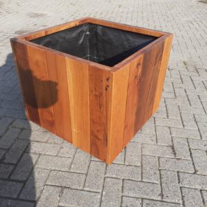 Plantenbak itauba hardhout